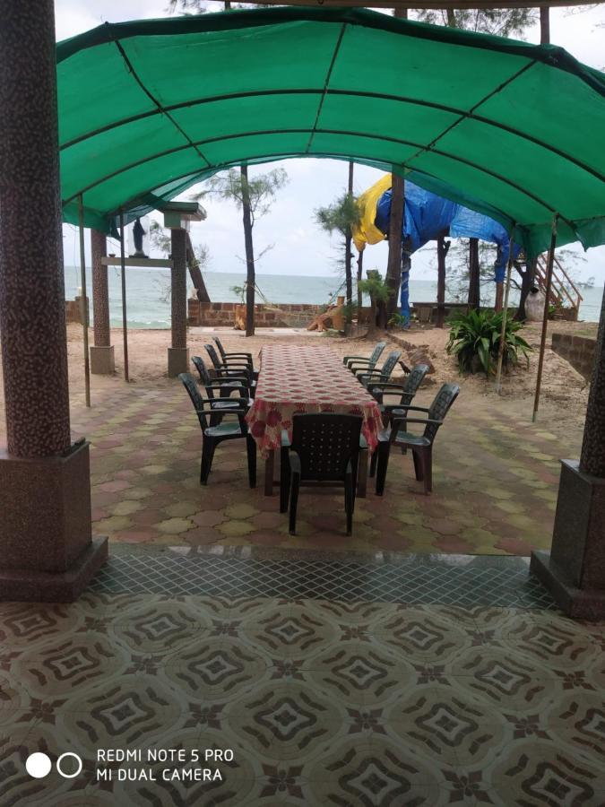 Sam & San Beach Resort Vengurla Exterior foto